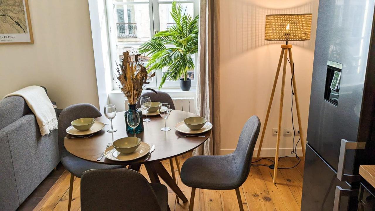 Cosy Calypso 2Ch - Quartier Des Halles & Parking ポー エクステリア 写真